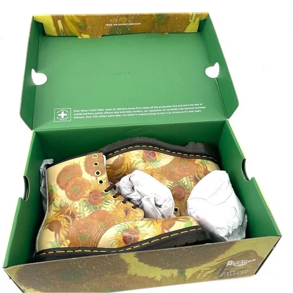 Dr. Martens 1460 THE NATIONAL GALLERY VAN GOGH LACE UP BOOTS limited Edition NEW - Picture 2 of 9